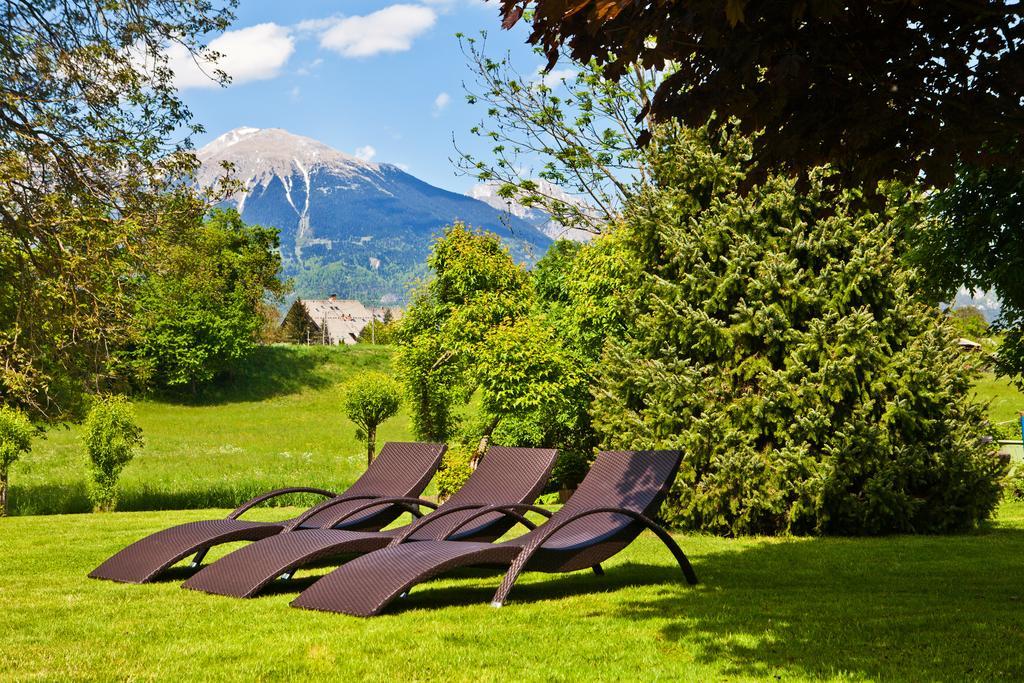 Alp Pension Bled Exteriör bild